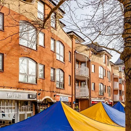 New Bright And Sunny Flat In Oxford City Centre Buitenkant foto