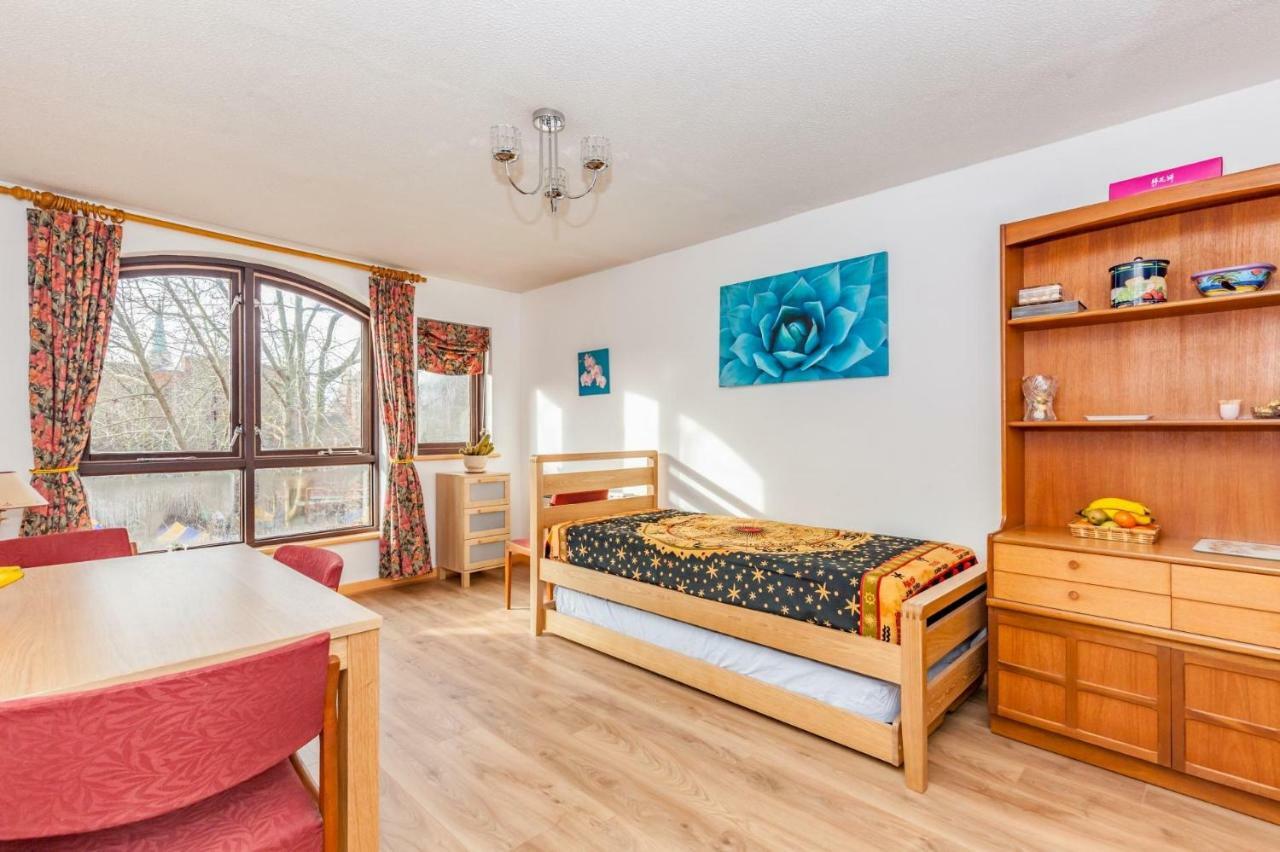 New Bright And Sunny Flat In Centre *
